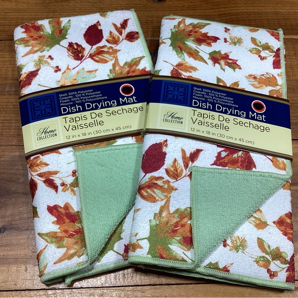 NWTS set of 2 cute fall leaves drying mats 12” by 18” green on reverse side